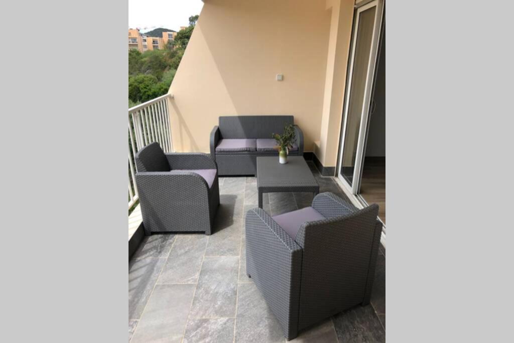 Spacieux Studio Entierement Renove Ajaccio  Dış mekan fotoğraf